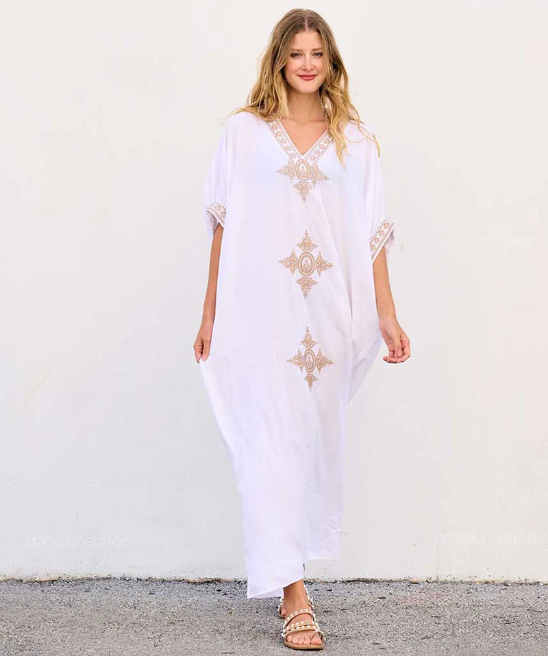 Chic and comfortable – FLORA Caftan