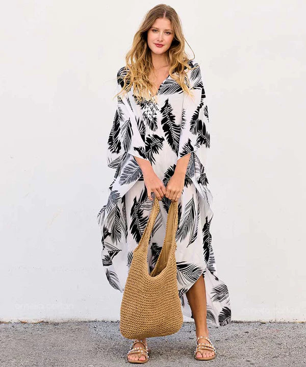 Chic and comfortable – FLORA Caftan