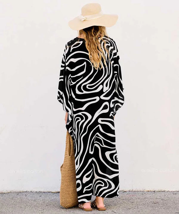 Chic and comfortable – FLORA Caftan