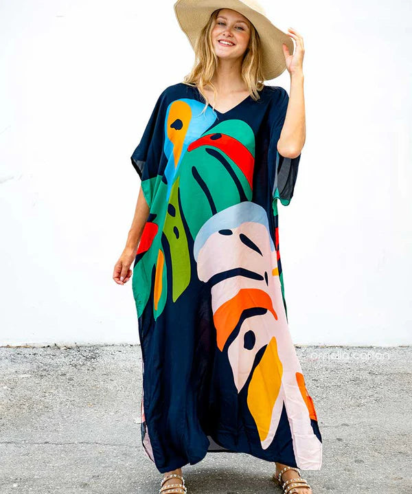 Chic and comfortable – FLORA Caftan