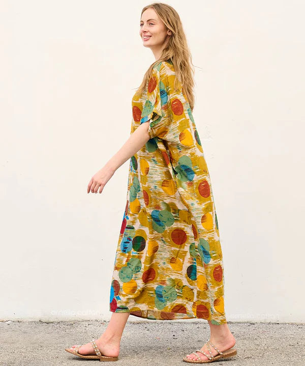 Chic and comfortable – FLORA Caftan