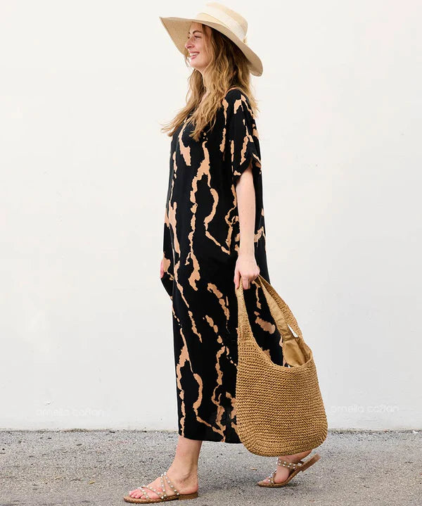 Chic and comfortable – FLORA Caftan