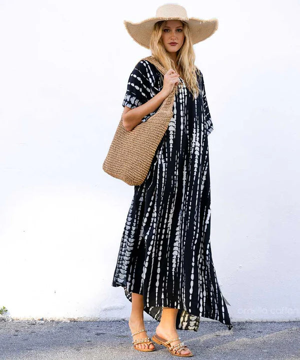 Chic and comfortable – FLORA Caftan